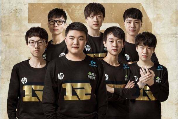 形成正反馈 形成正反馈